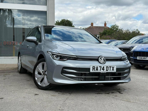 Volkswagen Golf  1.5 eTSI MHEV Style DSG Euro 6 (s/s) 5dr