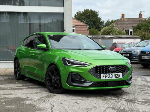 Ford Focus  2.3T EcoBoost ST Euro 6 (s/s) 5dr 