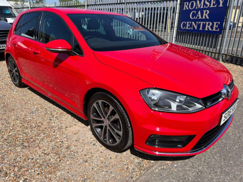 Volkswagen Golf  2.0 TDI BlueMotion Tech R-Line Euro 6 (s/s) 5dr