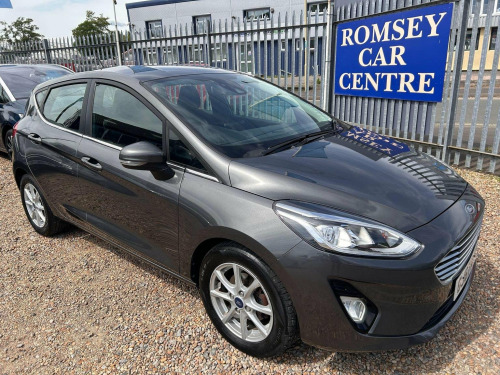 Ford Fiesta  1.5 TDCi Zetec Euro 6 (s/s) 5dr