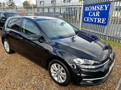 Volkswagen Golf  2.0 TDI BlueMotion Tech SE Nav DSG Euro 6 (s/s) 5dr