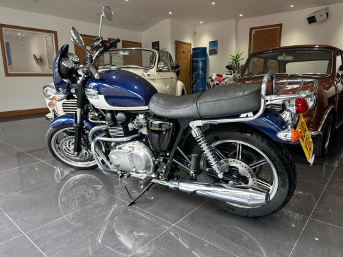 Triumph Bonneville 865 865