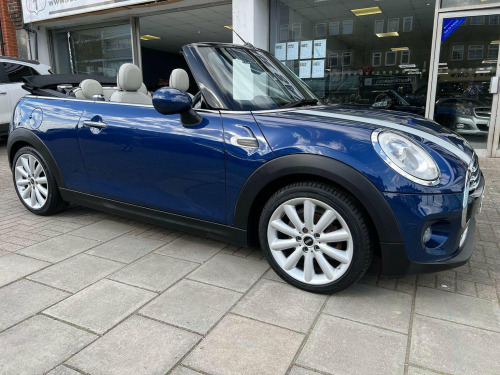 MINI Convertible  1.5 Cooper Euro 6 (s/s) 2dr