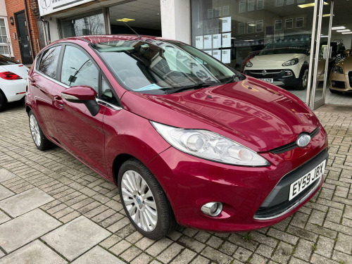 Ford Fiesta  1.4 Titanium 5dr