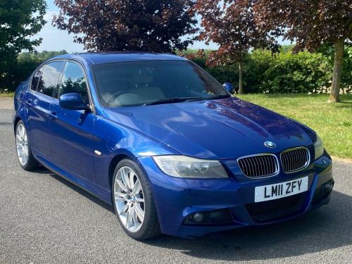 BMW 3 Series  3.0 330d M Sport Saloon