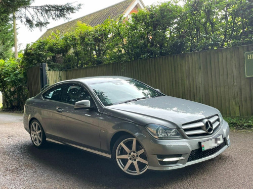 Mercedes-Benz C-Class C180 1.8 C180 BlueEfficiency AMG Sport G-Tronic+ Euro 5 (s/s) 2dr