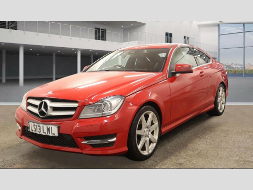 Mercedes-Benz C-Class C220 2.1 C220 CDI AMG Sport G-Tronic+ Euro 5 (s/s) 2dr