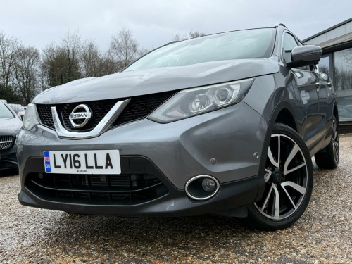 Nissan Qashqai  1.2 DIG-T Tekna XTRON 2WD Euro 6 (s/s) 5dr 