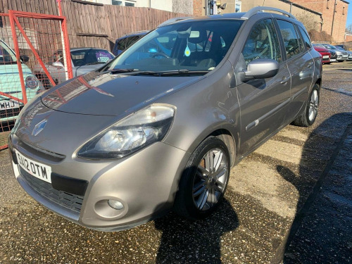 Renault Clio  1.2 Dynamique TomTom Sport Tourer Euro 5 5dr