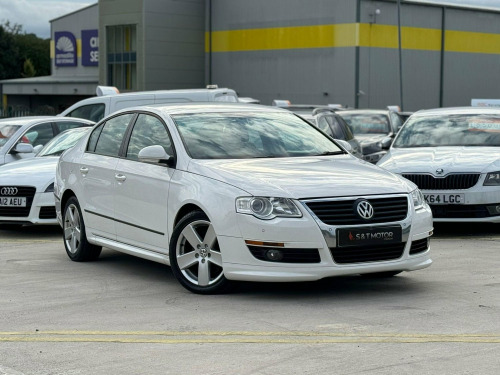 Volkswagen Passat  2.0 TDI R-Line Euro 5 4dr