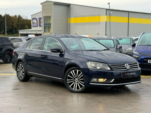 Volkswagen Passat  2.0 TDI BlueMotion Tech Sport Euro 5 (s/s) 4dr