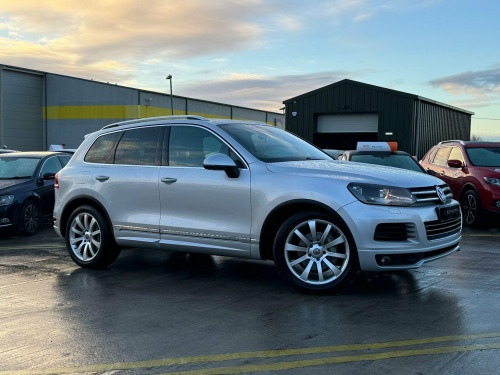 Volkswagen Touareg  3.0 TDI V6 BlueMotion Tech Altitude Tiptronic 4WD Euro 5 (s/s) 5dr