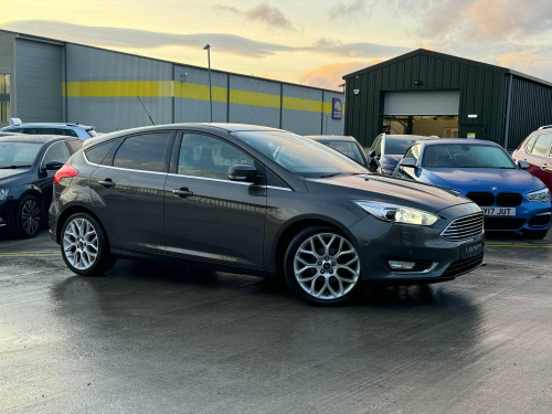 Ford Focus  1.0T EcoBoost Titanium X Euro 6 (s/s) 5dr