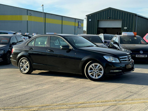 Mercedes-Benz C-Class C220 2.1 C220 CDI BlueEfficiency Executive SE G-Tronic+ Euro 5 (s/s) 4dr