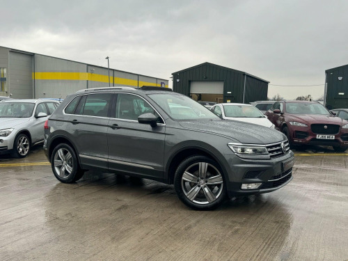 Volkswagen Tiguan  2.0 TDI BlueMotion Tech SEL DSG 4Motion Euro 6 (s/s) 5dr