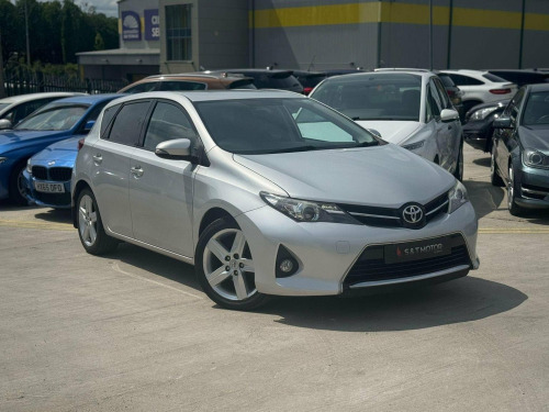 Toyota Auris  1.6 V-Matic Sport Euro 5 5dr