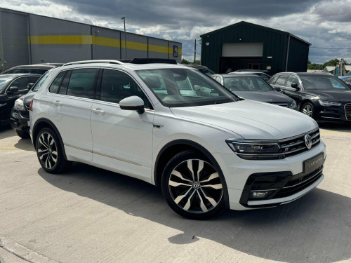 Volkswagen Tiguan  2.0 TDI R-Line DSG 4Motion Euro 6 (s/s) 5dr