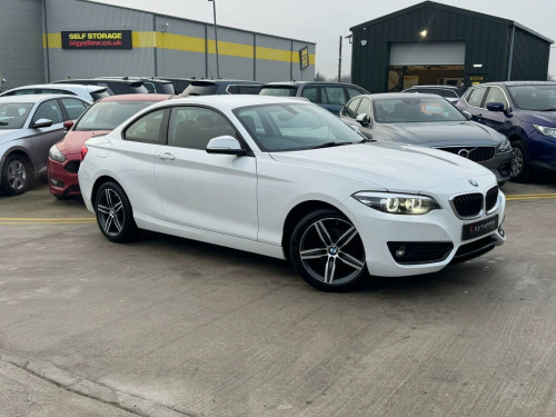 BMW 2 Series  1.5 218i Sport Euro 6 (s/s) 2dr 