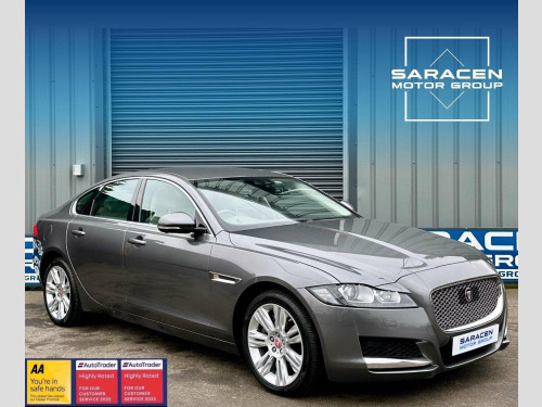 Jaguar XF  2.0i Portfolio Auto Euro 6 (s/s) 4dr