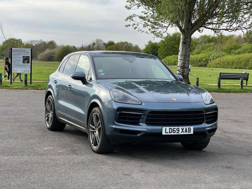 Porsche Cayenne  3.0T V6 TiptronicS 4WD Euro 6 (s/s) 5dr