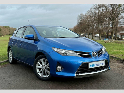 Toyota Auris  1.6 V-Matic Icon Euro 5 5dr