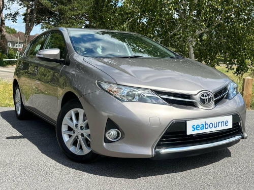 Toyota Auris  1.6 V-Matic Icon Multidrive S Euro 5 5dr