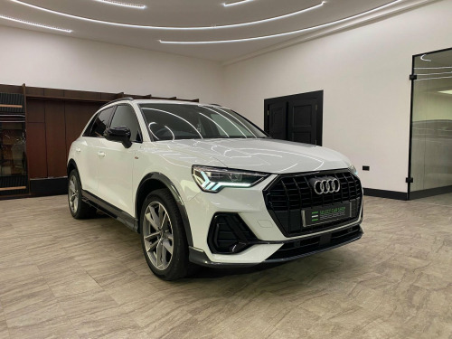 Audi Q3  1.5 TFSI CoD 35 Black Edition Euro 6 (s/s) 5dr