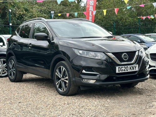 Nissan Qashqai  1.3 DIG-T N-Connecta Euro 6 (s/s) 5dr