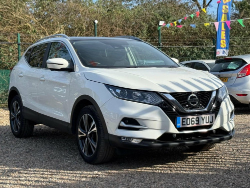 Nissan Qashqai  1.3 DIG-T N-Connecta DCT Auto Euro 6 (s/s) 5dr