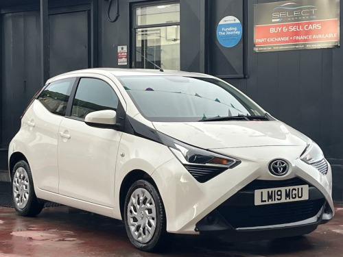 Toyota AYGO  1.0 VVT-i x-play Euro 6 5dr 