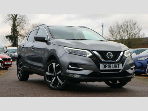 Nissan Qashqai  1.3 DIG-T Tekna Euro 6 (s/s) 5dr