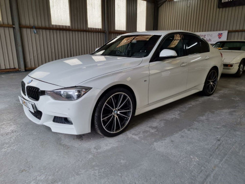 BMW 3 Series  3.0 330d M Sport Saloon