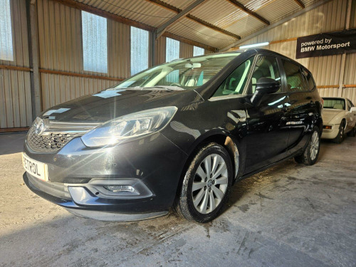 Vauxhall Zafira Tourer  1.6 CDTi ecoFLEX SRi Nav