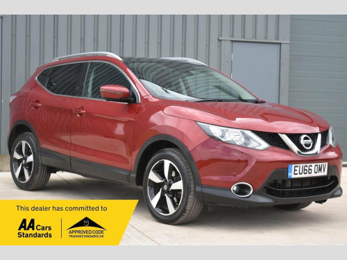Nissan Qashqai  1.2 DIG-T N-Connecta XTRON 2WD Euro 6 (s/s) 5dr