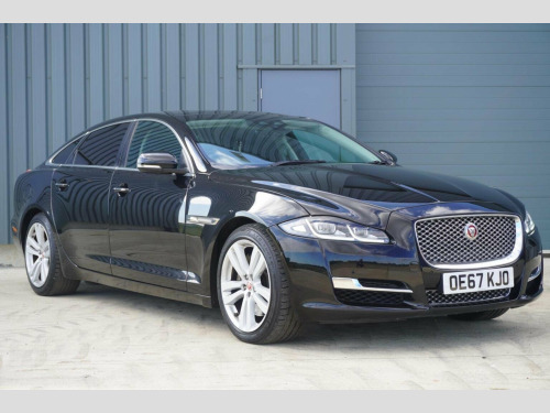Jaguar XJ  3.0d V6 Premium Luxury Auto Euro 6 (s/s) 4dr (LWB)