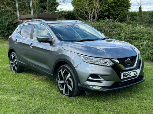 Nissan Qashqai  1.3 DIG-T Tekna Euro 6 (s/s) 5dr