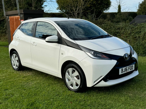 Toyota AYGO  1.0 VVT-i x-play Euro 6 5dr