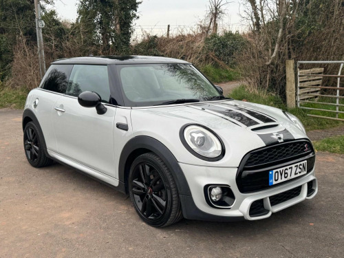 MINI Hatch  2.0 Cooper S Auto Euro 6 (s/s) 3dr