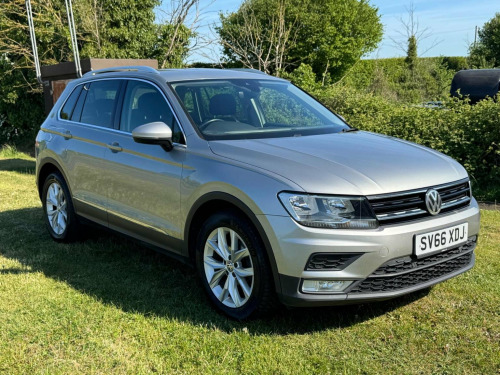 Volkswagen Tiguan  2.0 TDI BlueMotion Tech SE Navigation Euro 6 (s/s) 5dr