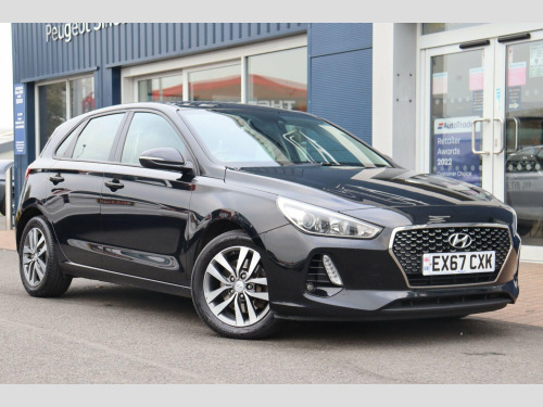 Hyundai i30  1.6 CRDi Blue Drive SE Nav Euro 6 (s/s) 5dr