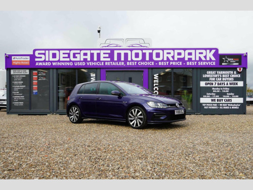 Volkswagen Golf  2.0 TDI R-Line Euro 6 (s/s) 5dr