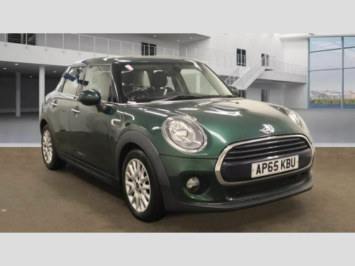 MINI Hatch  1.5 Cooper Euro 6 (s/s) 5dr