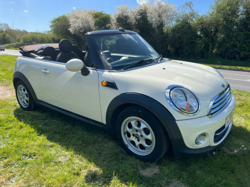 MINI Convertible  1.6 Cooper Euro 5 (s/s) 2dr