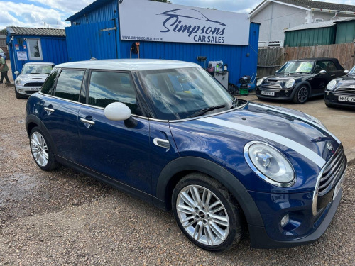 MINI Hatch  1.5 Cooper Euro 6 (s/s) 5dr