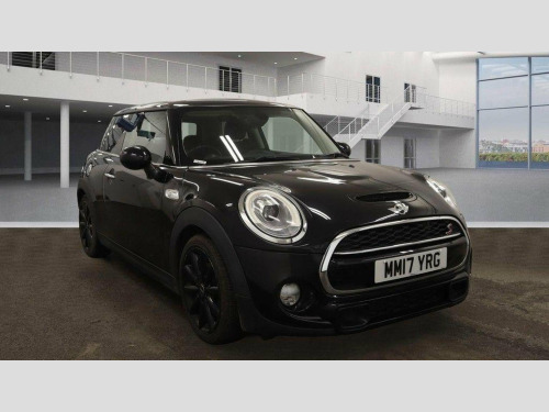 MINI Hatch  2.0 Cooper SD Auto 6Spd Euro 6 (s/s) 3dr