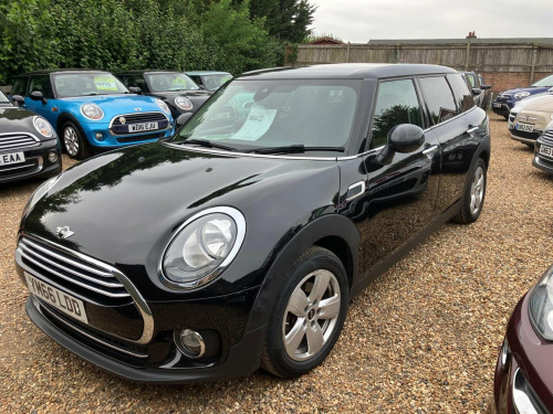 MINI Clubman  1.5 Cooper Euro 6 (s/s) 6dr