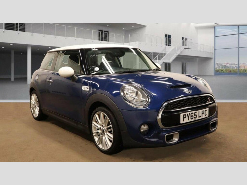 MINI Hatch  2.0 Cooper SD Auto 6Spd Euro 6 (s/s) 3dr
