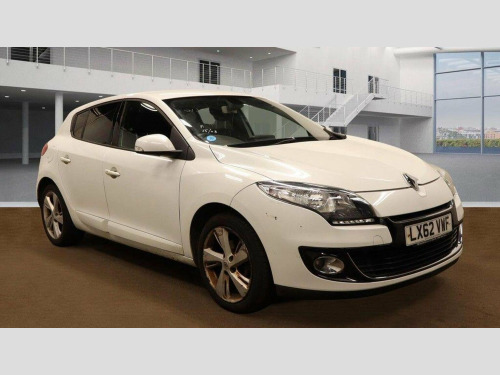 Renault Megane  1.6 16V Dynamique TomTom Euro 5 5dr