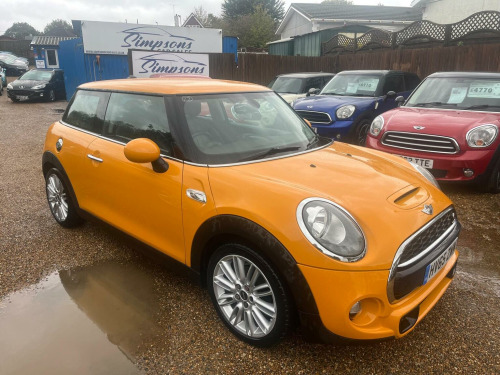 MINI Hatch  2.0 Cooper S Auto Euro 6 (s/s) 3dr