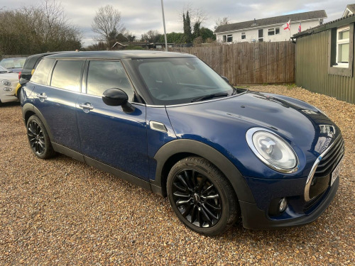 MINI Clubman  1.5 Cooper Euro 6 (s/s) 6dr